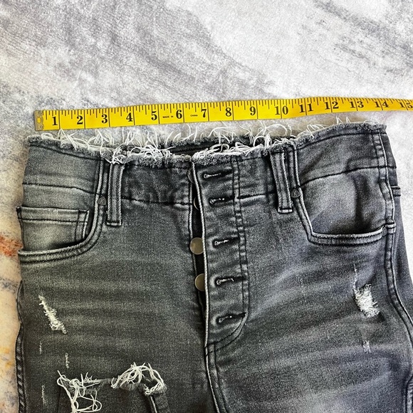 Kut from the Kloth Black Skinny Jeans - Picture 5 of 6